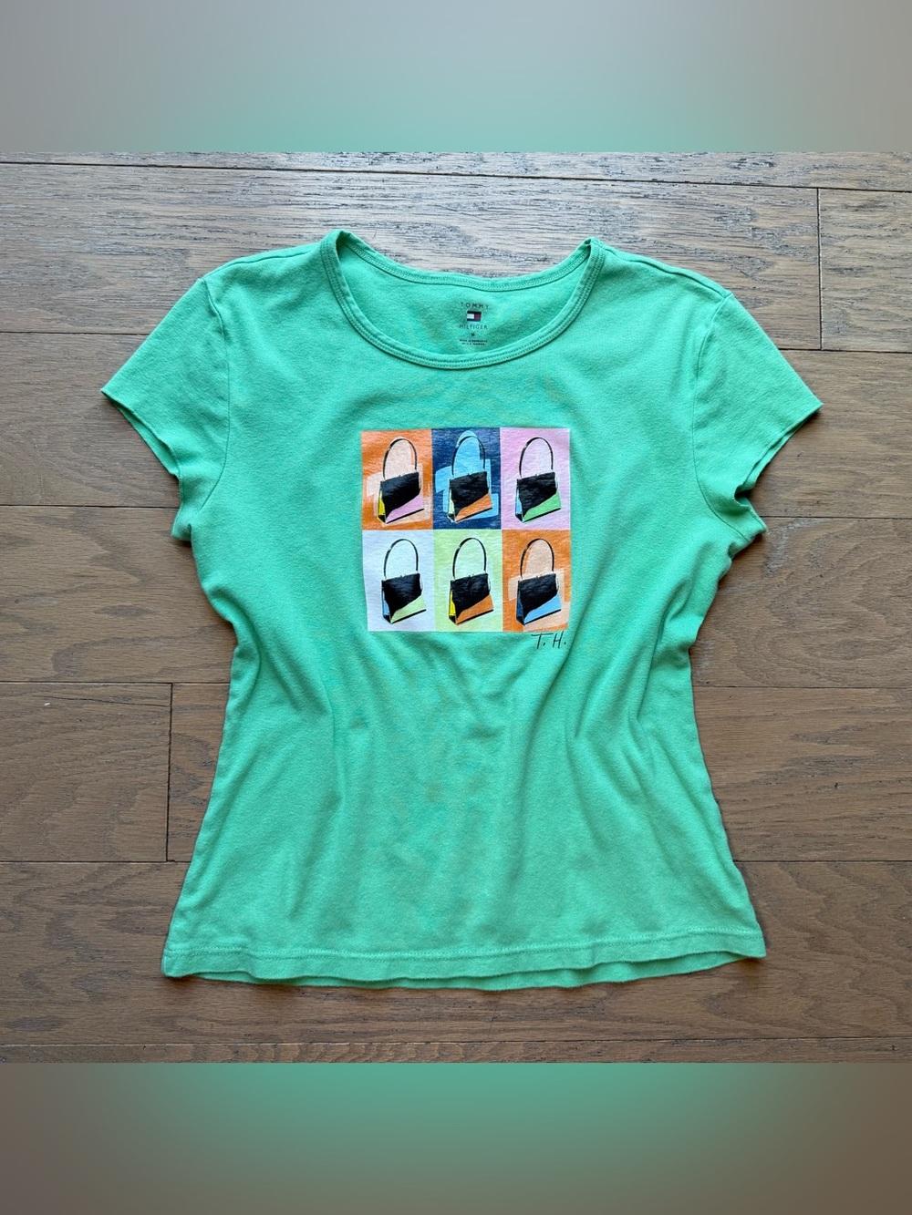 Tommy Hilfiger Pop Art Purse baby tee